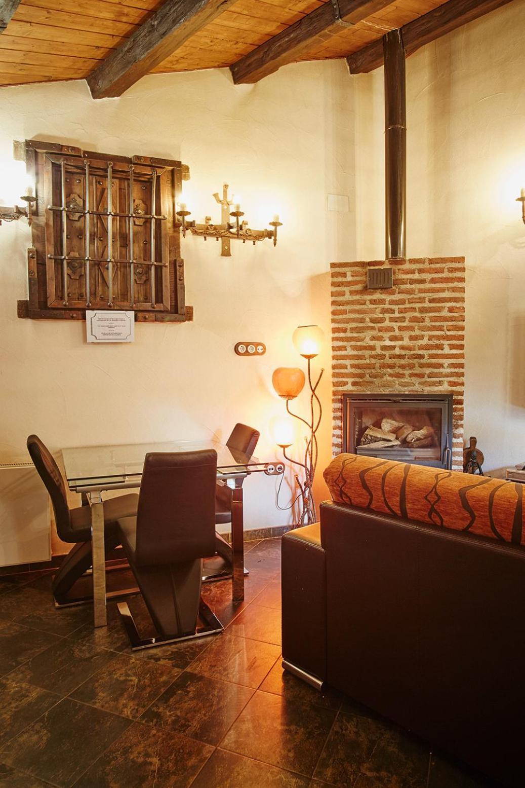 Ávila Casa De Cucu Navaluengaヴィラ エクステリア 写真