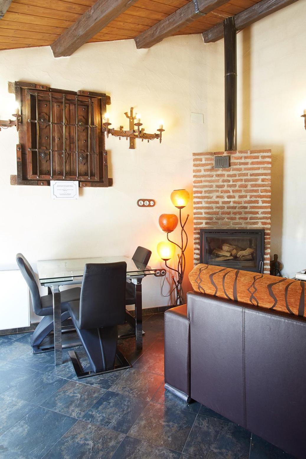 Ávila Casa De Cucu Navaluengaヴィラ エクステリア 写真