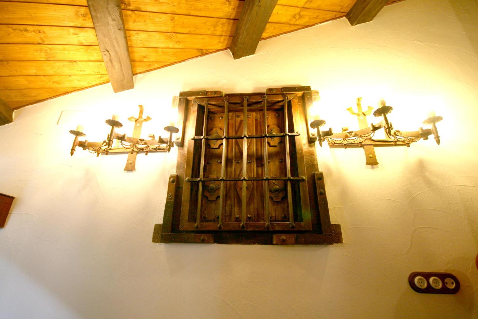 Ávila Casa De Cucu Navaluengaヴィラ エクステリア 写真